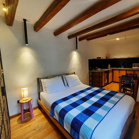 Hostal Suite Le Fabrique クエンカ エクステリア 写真