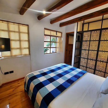 Hostal Suite Le Fabrique クエンカ エクステリア 写真