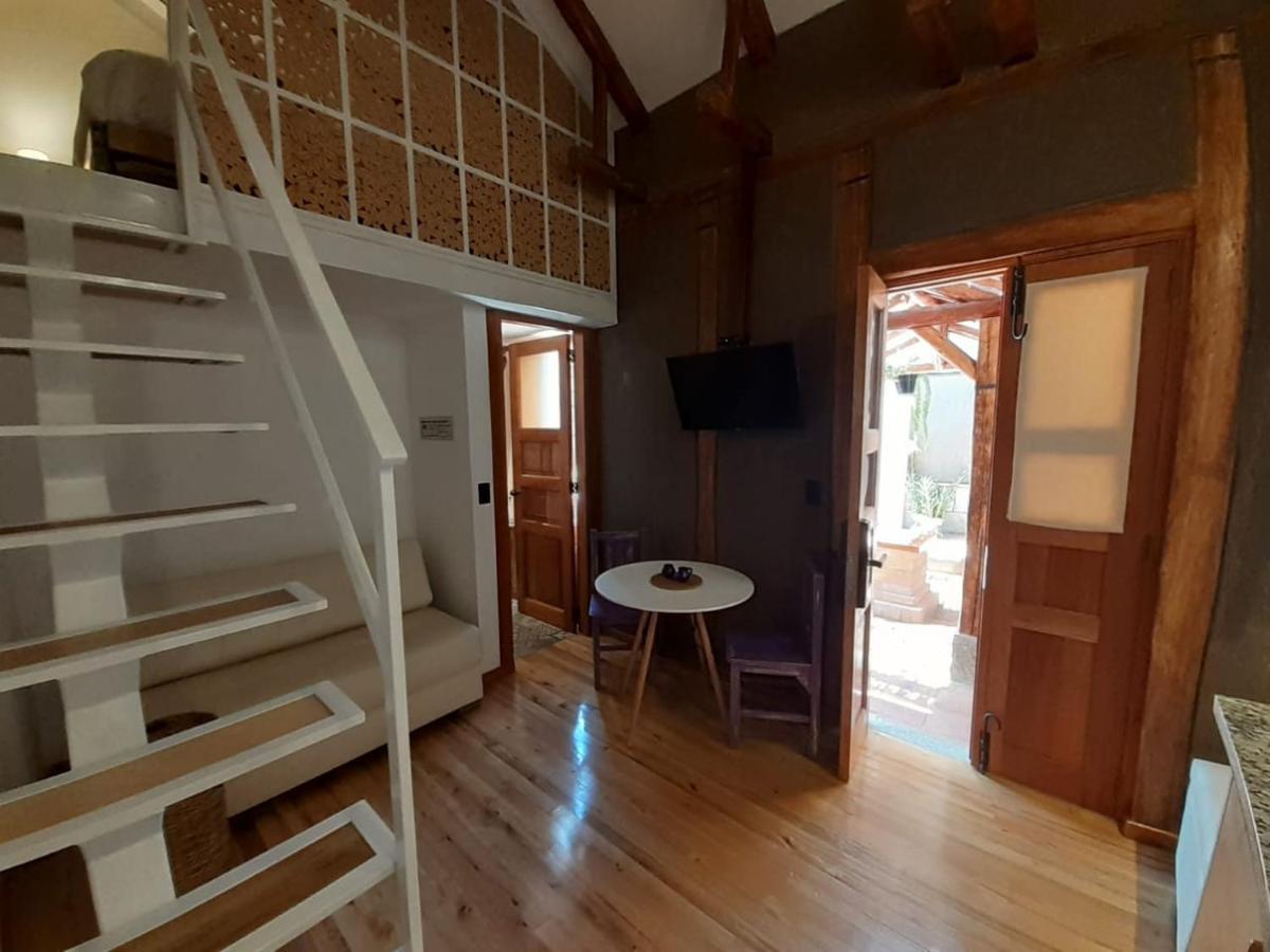 Hostal Suite Le Fabrique クエンカ エクステリア 写真