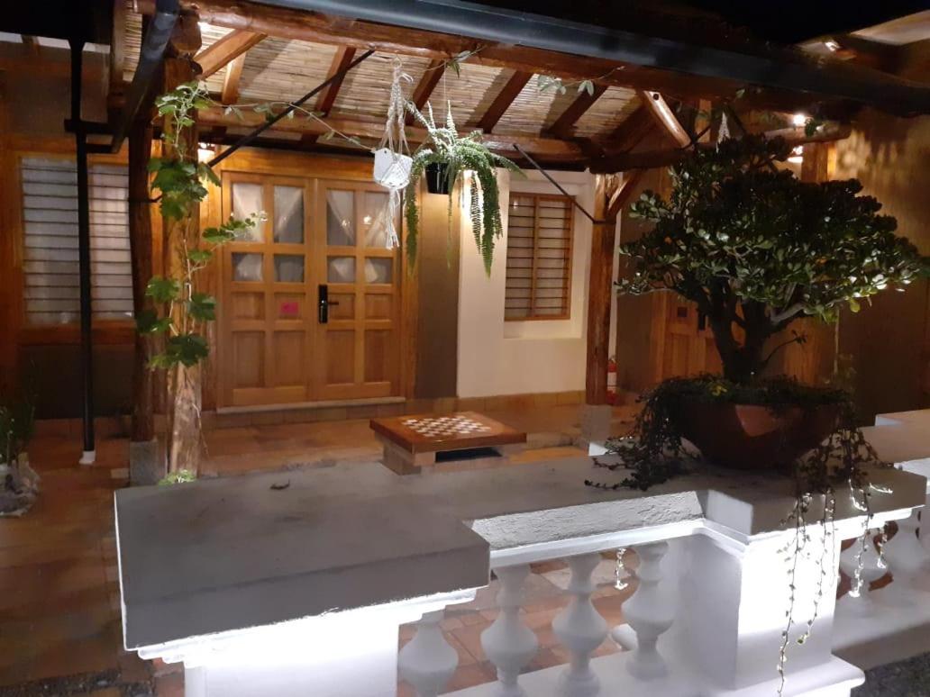 Hostal Suite Le Fabrique クエンカ エクステリア 写真