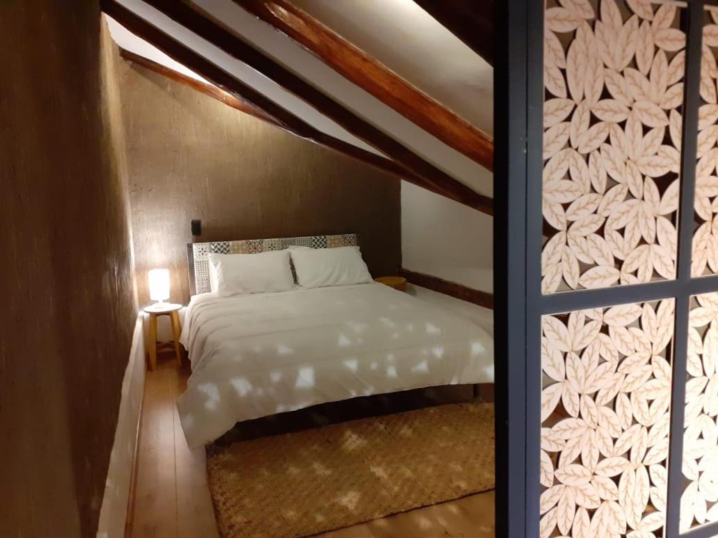 Hostal Suite Le Fabrique クエンカ エクステリア 写真