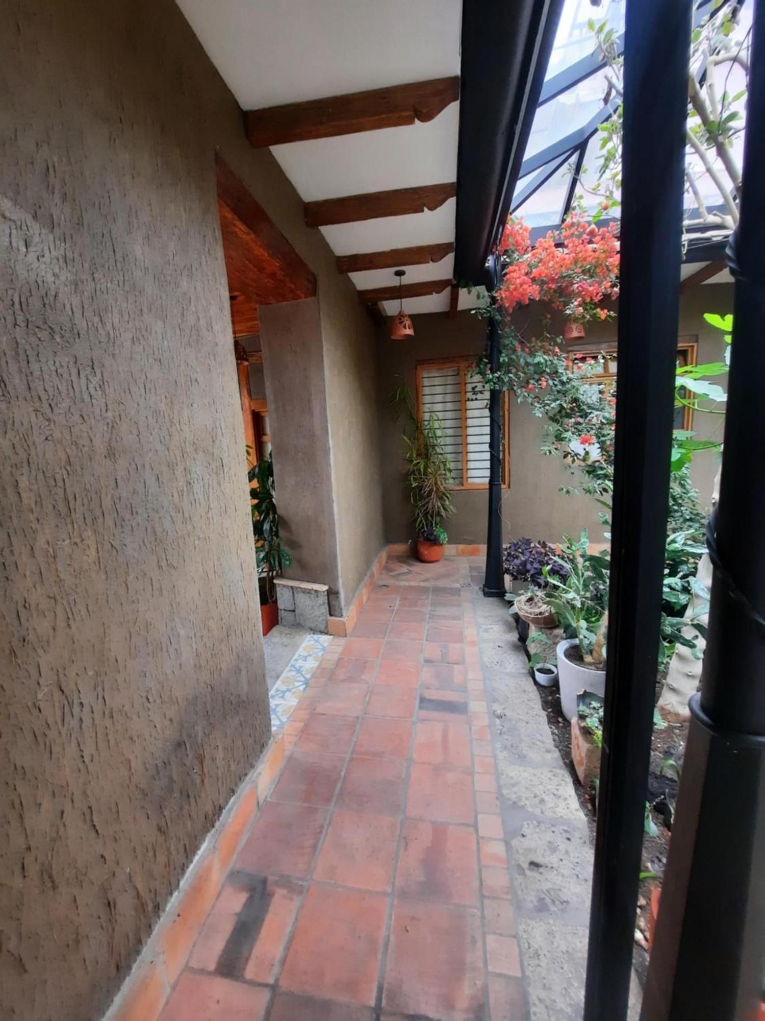Hostal Suite Le Fabrique クエンカ エクステリア 写真